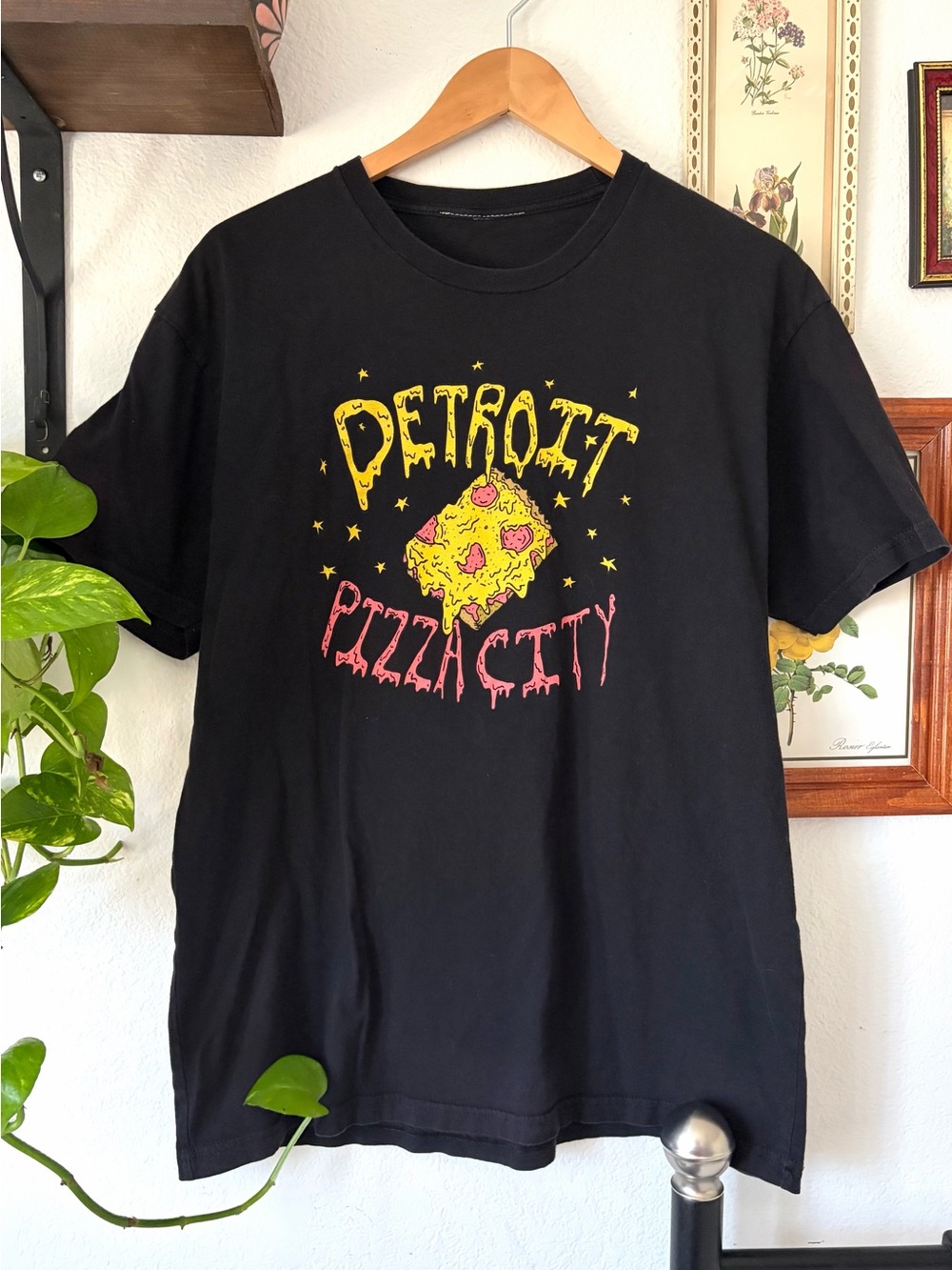 Detroit Pizza City Graphic T-Shirt - Black - Large